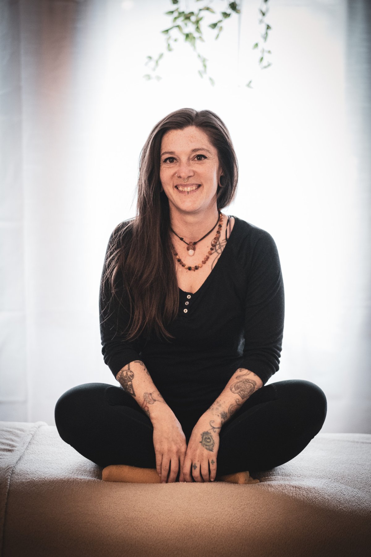Jasmine Plüss – Gastreferentin bei Pflanzen Kraft